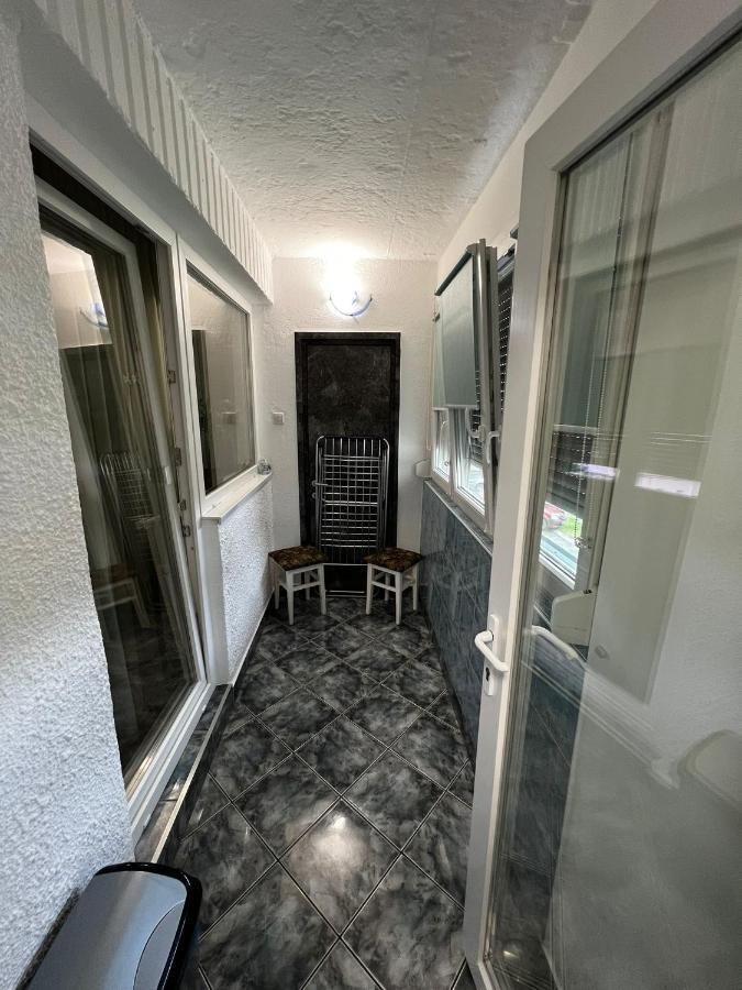 Ene Apart Oradea Free Parking ภายนอก รูปภาพ