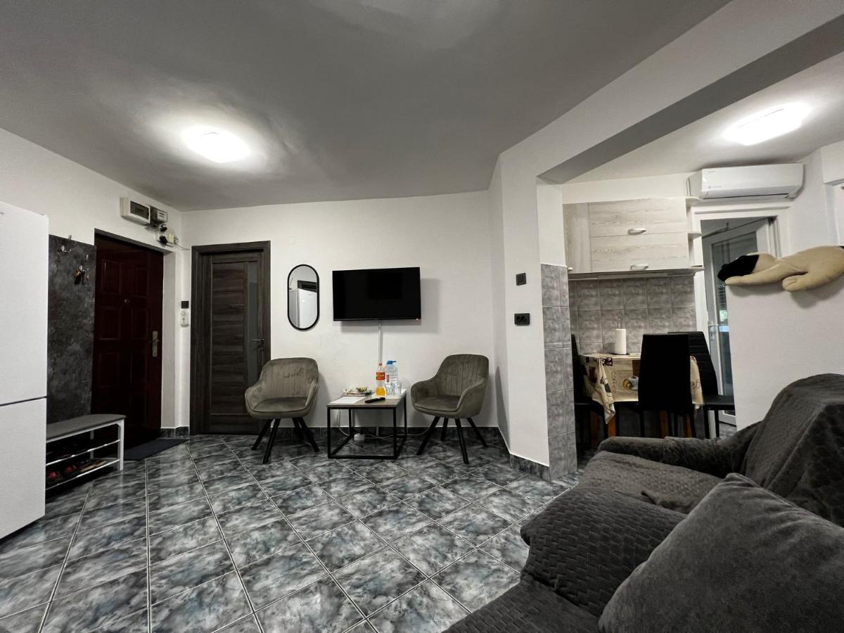 Ene Apart Oradea Free Parking ภายนอก รูปภาพ